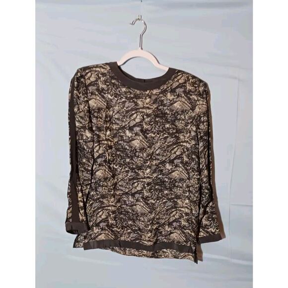 Brownstone Studio Blouse Womens Size 8 Long Sleeve Button Close Gray Print Silk - Picture 1 of 8
